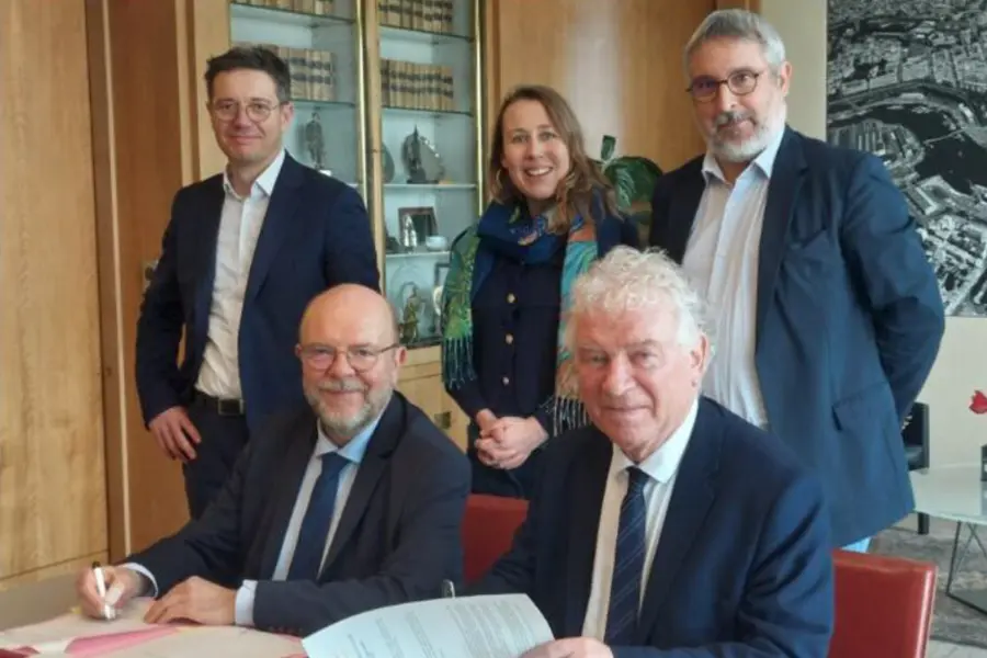 Signature convention ville de Brest et Crédit Municipal de Nantes